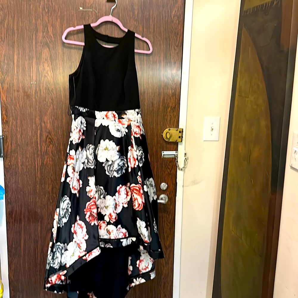 Black and floral bottom high front train in back